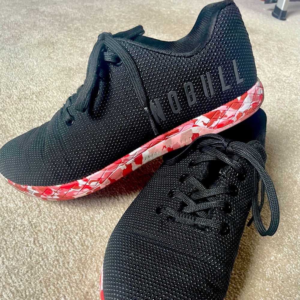 Nobull trainers - wild berry